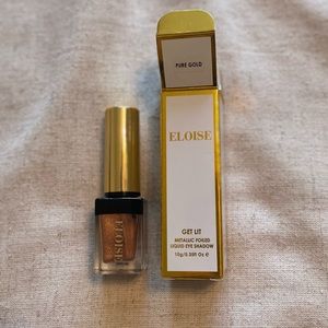 Eloise get lit metallic eyeshadow